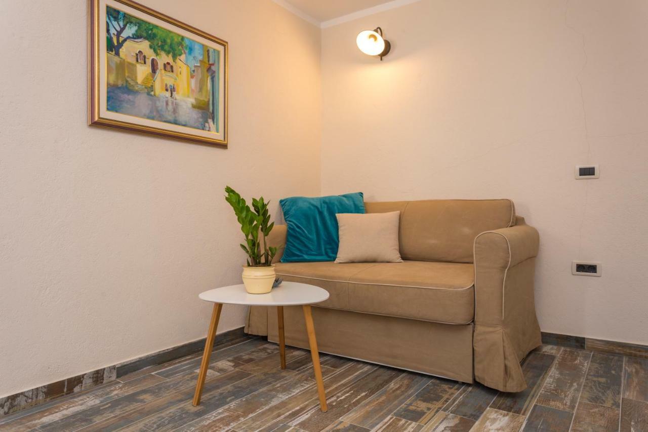 Apartment Piccolo Baška Exteriör bild